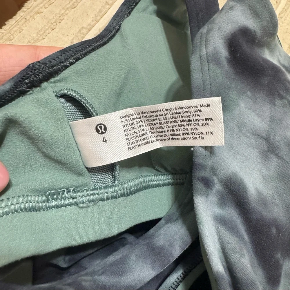 Lululemon Align Cropped Tank Top Diamond Dye Silver Blue - Picture 5 of 6